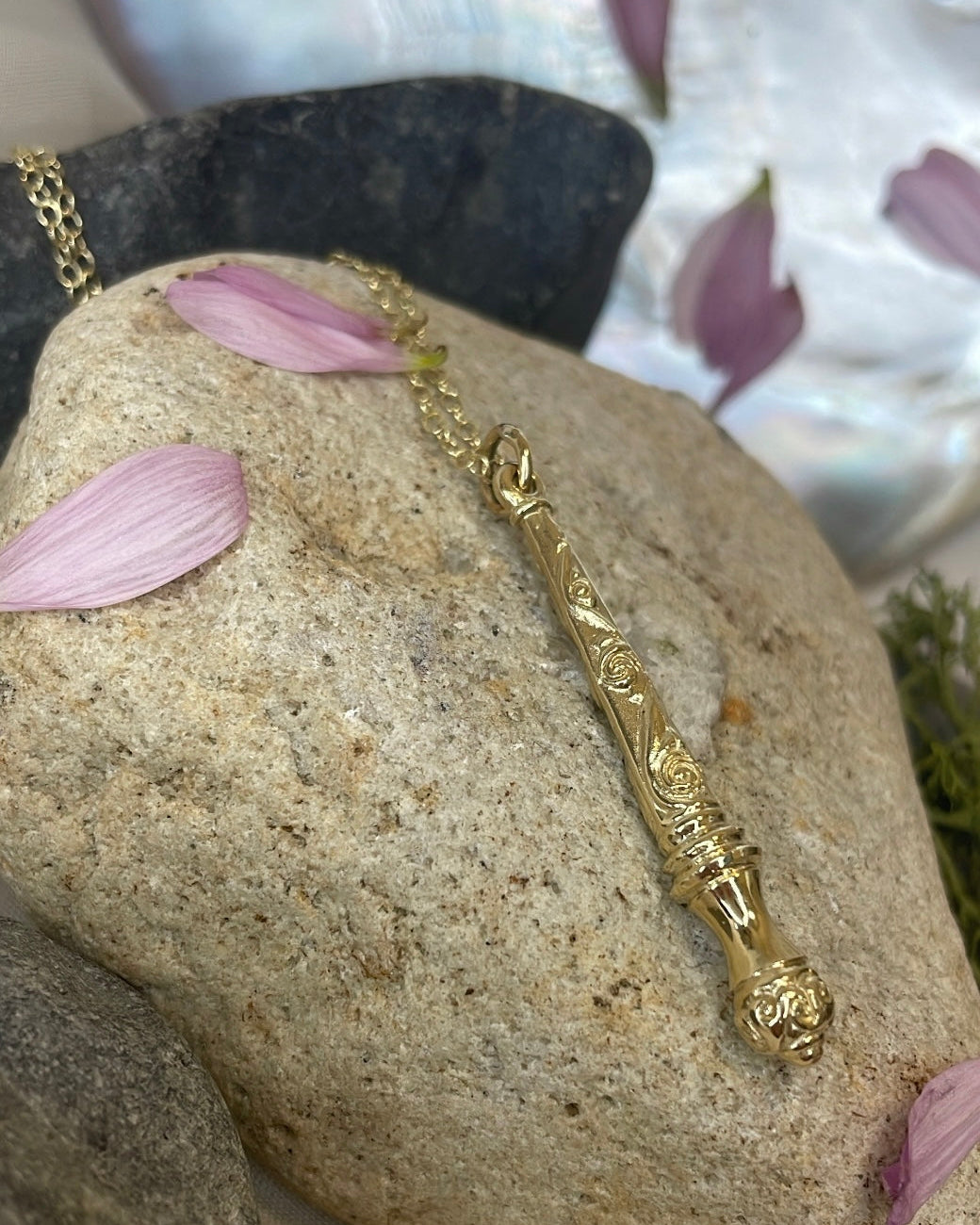 9ct Yellow Gold Torc Style Celtic Pendant