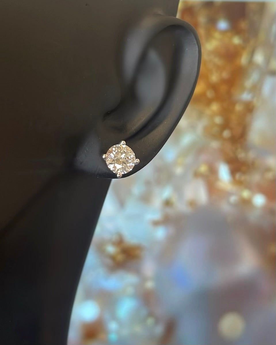 1.40ct Total Round Brilliant Diamond Stud 18ct Yellow Gold Earrings