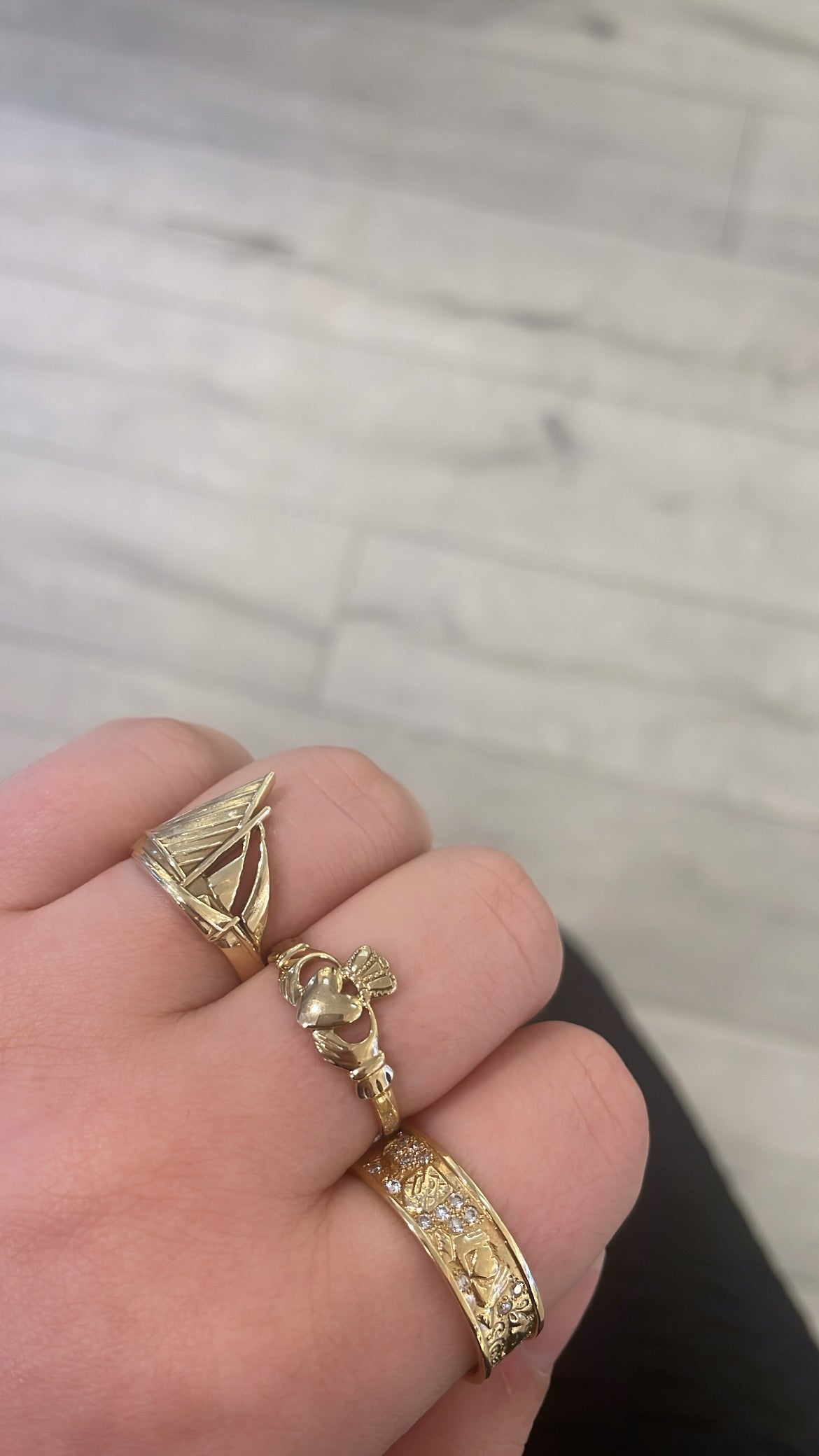 9ct Gold Galway Hooker Ring
