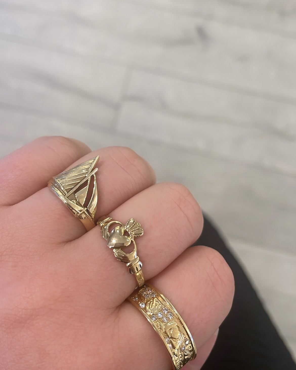 9ct Gold Galway Hooker Ring