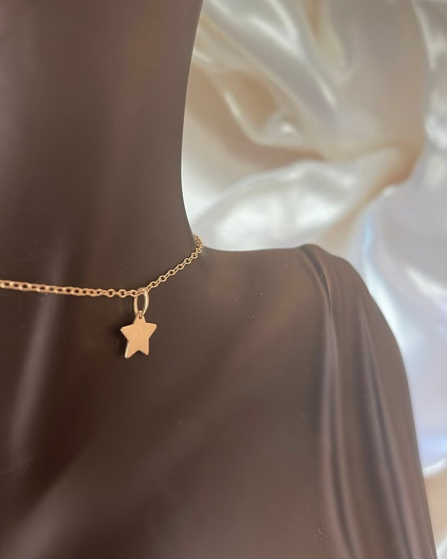 9ct Yellow Gold Star Pendant