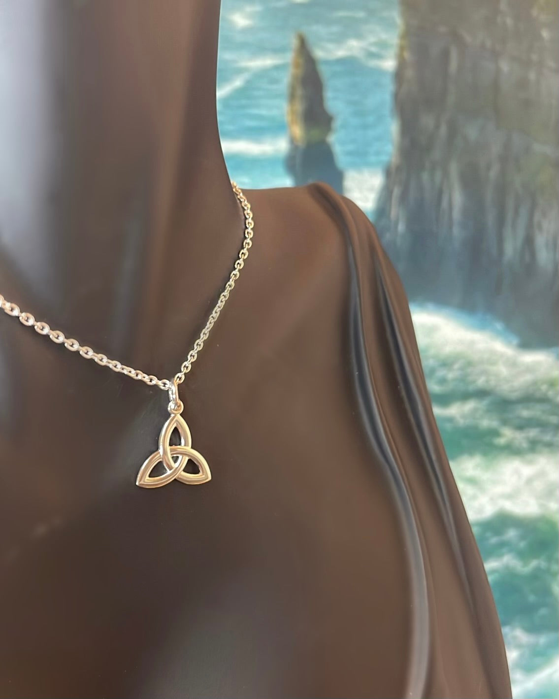 Sterling Silver Mini Trinity Knot Pendant