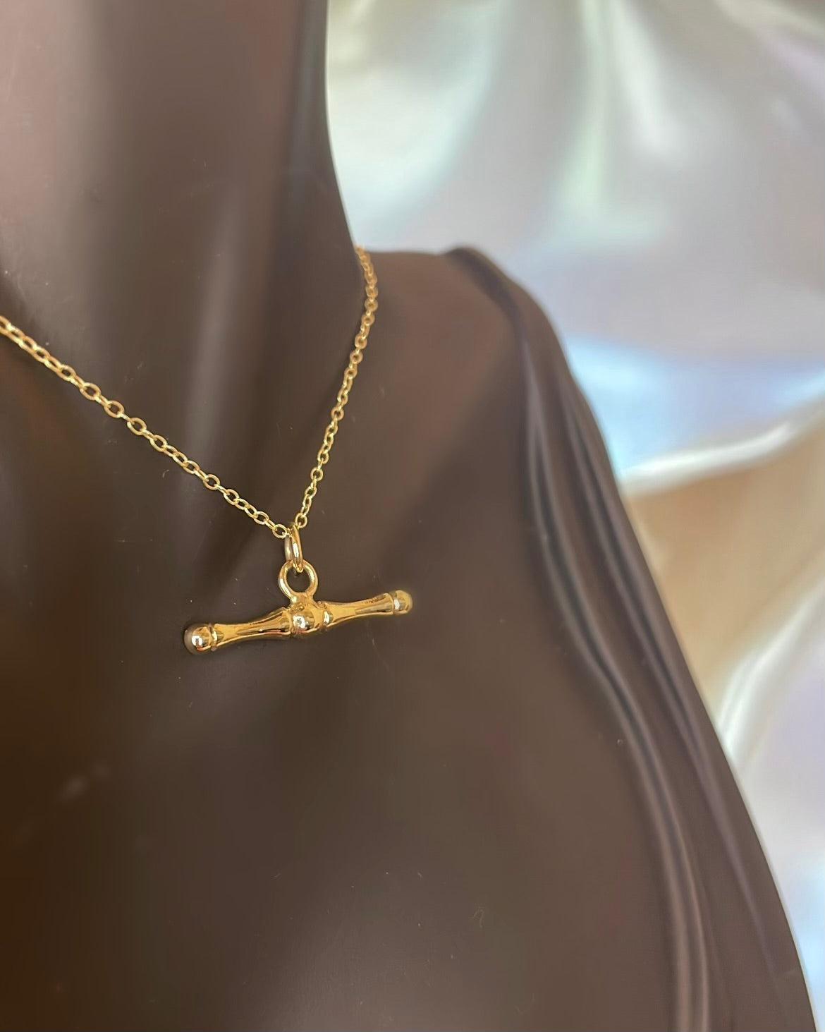 9ct Gold Mini Bone T-bar Pendant