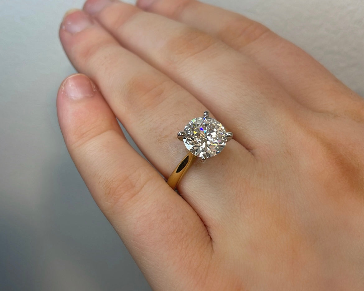 3.55ct Round Brilliant Solitaire Ring in 18ct Yellow Gold