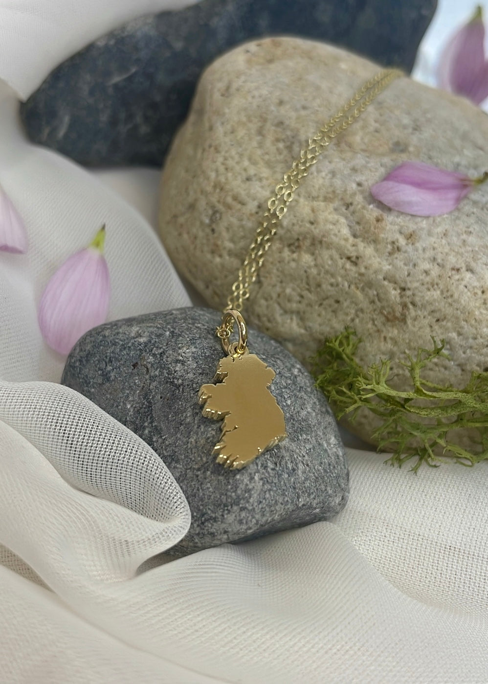 Mini Map of Ireland 9ct Gold Pendant