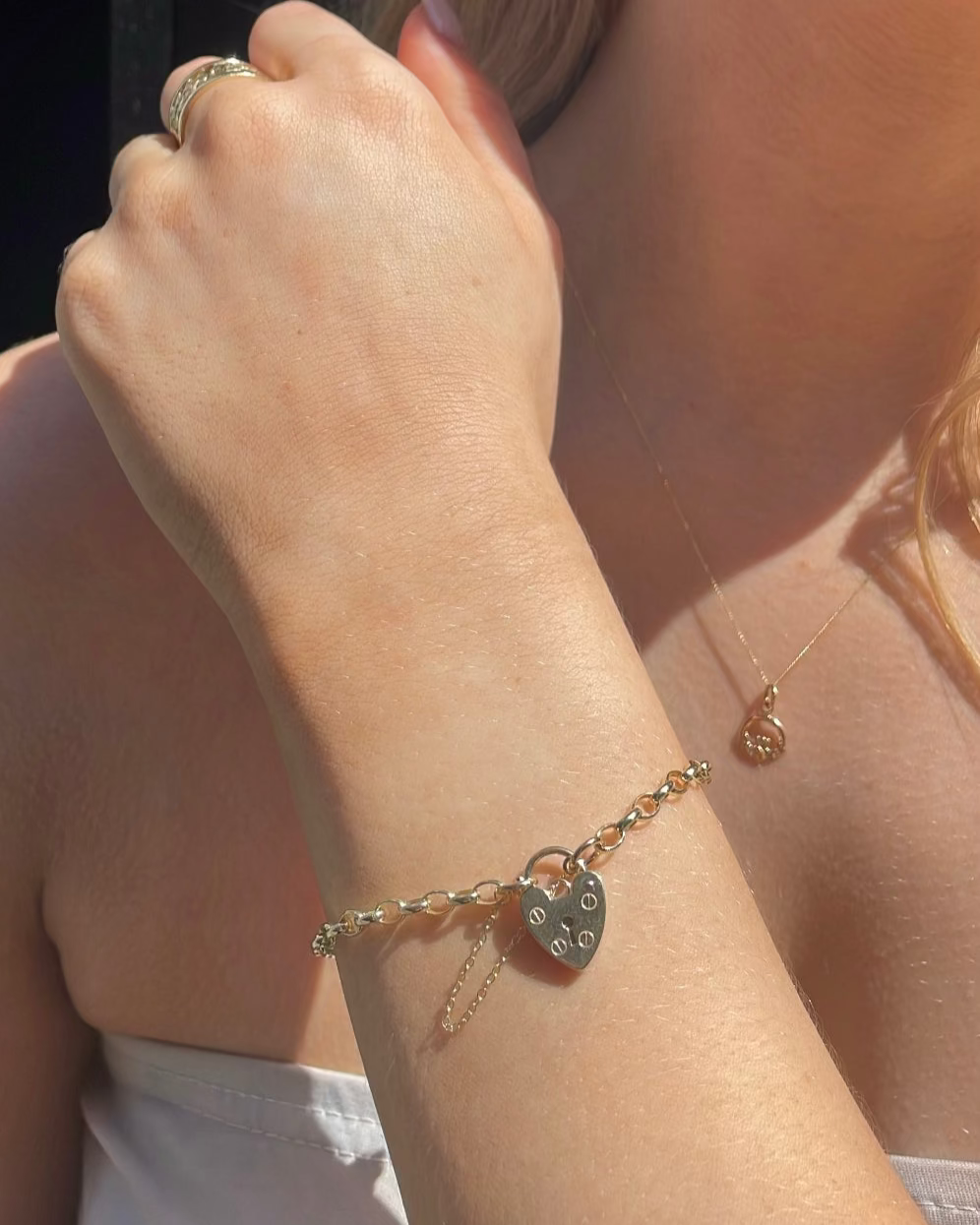 9ct Yellow Gold Heavy Heart Gate Lock Bracelet