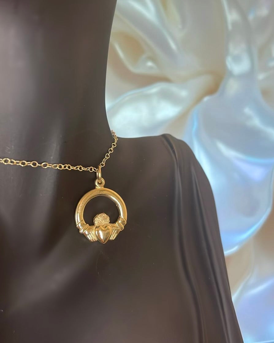 9ct Yellow Gold Heavy Claddagh with Shamrock Crown Pendant