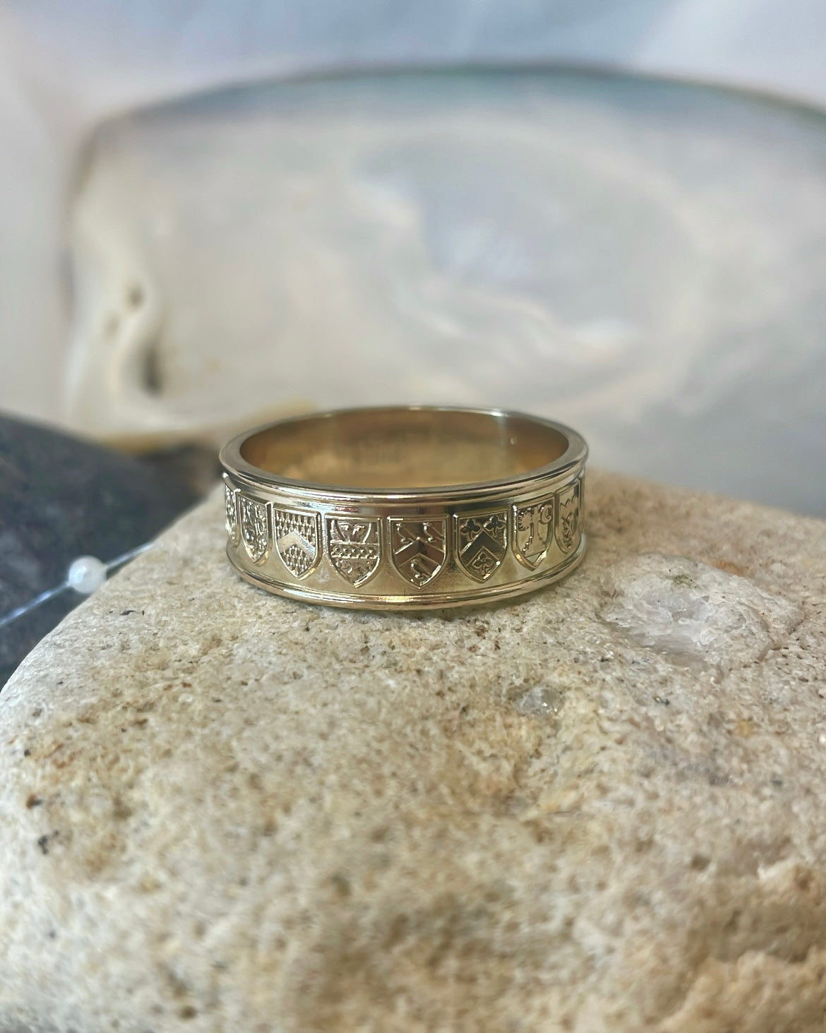 The 14 Tribes of Galway 9ct Yellow Gold Band