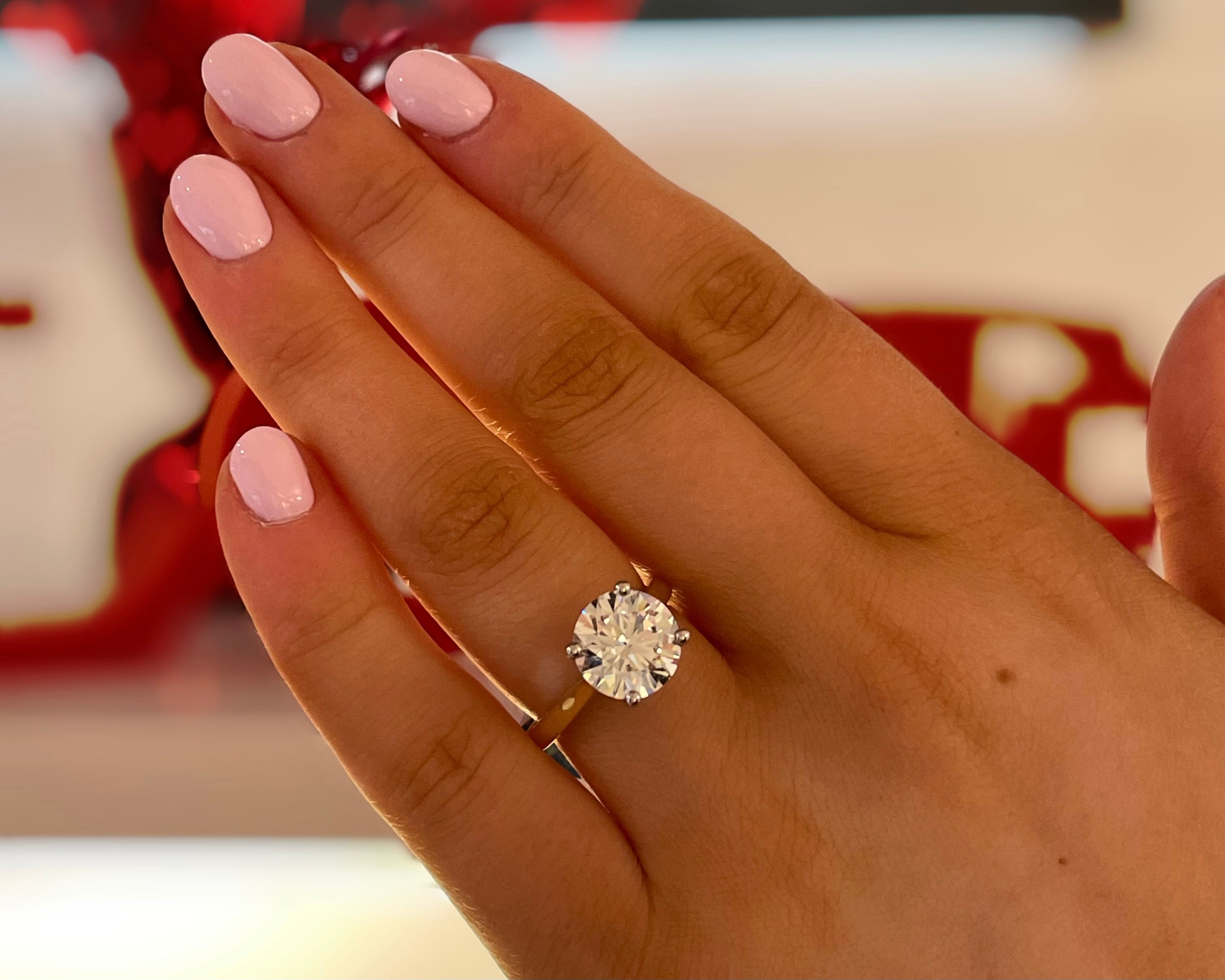 3.55ct Round Brilliant Solitaire Ring in 18ct Yellow Gold