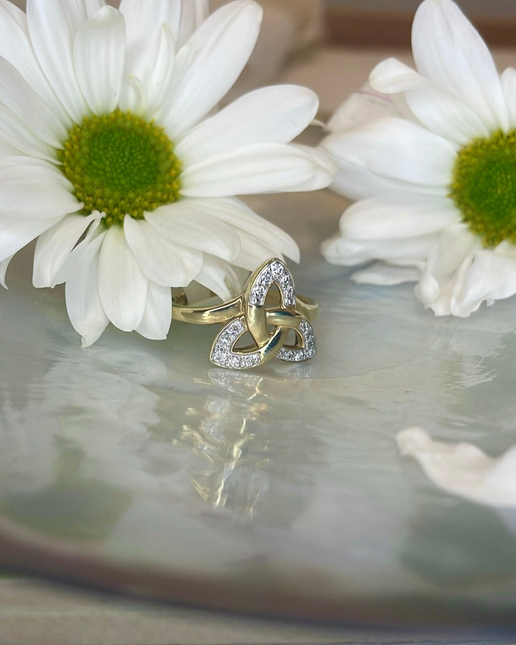 9ct Large Trinity Knot pave diamond ring