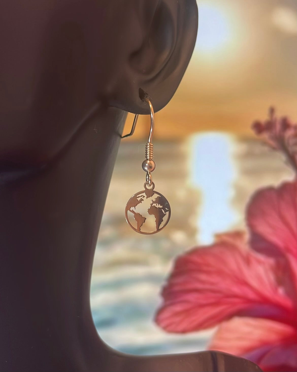 9ct Gold Globe Shepherd Hook Earrings