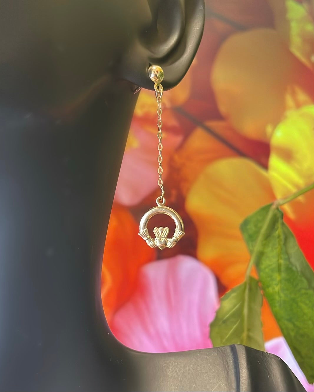 9ct Yellow Gold Claddagh Chain Drop Earrings