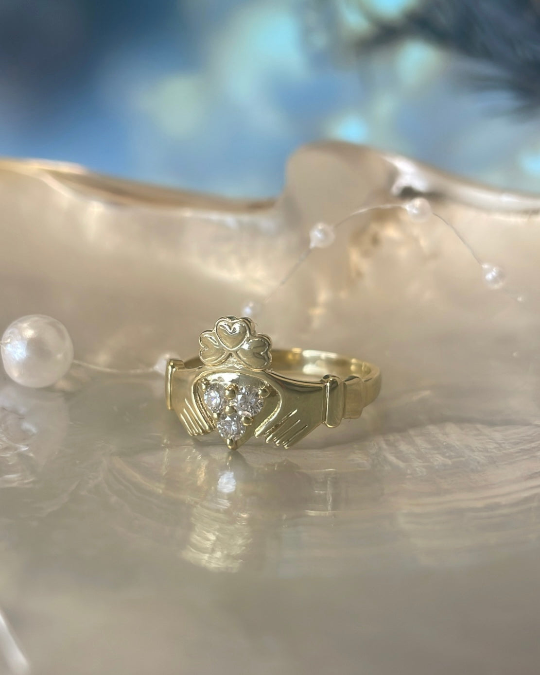 9ct Yellow Gold Triple Diamond Shamrock Crown Claddagh Ring