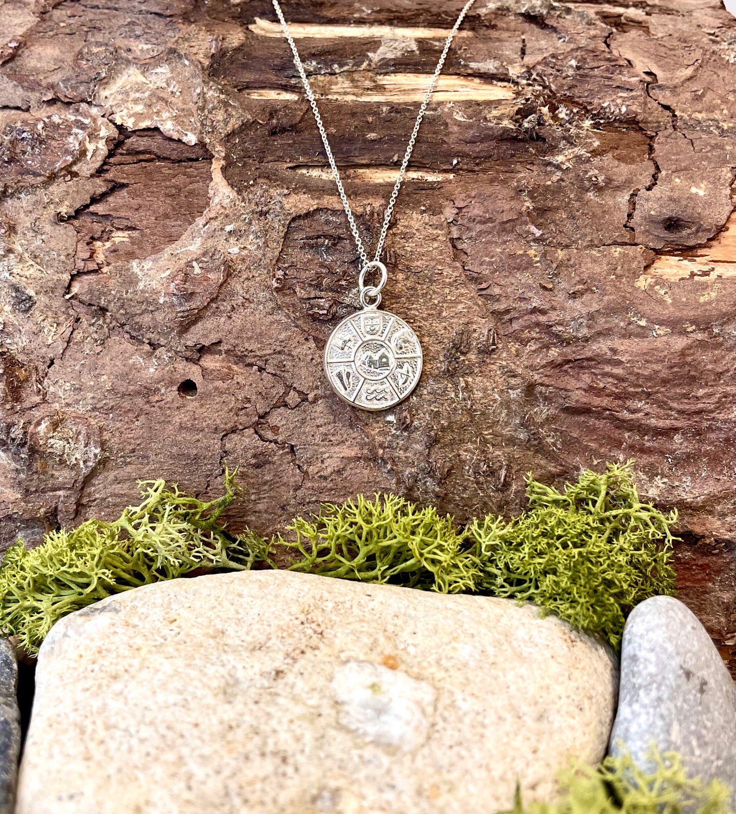 Story of Mayo Sterling Silver Closed-Back Pendant