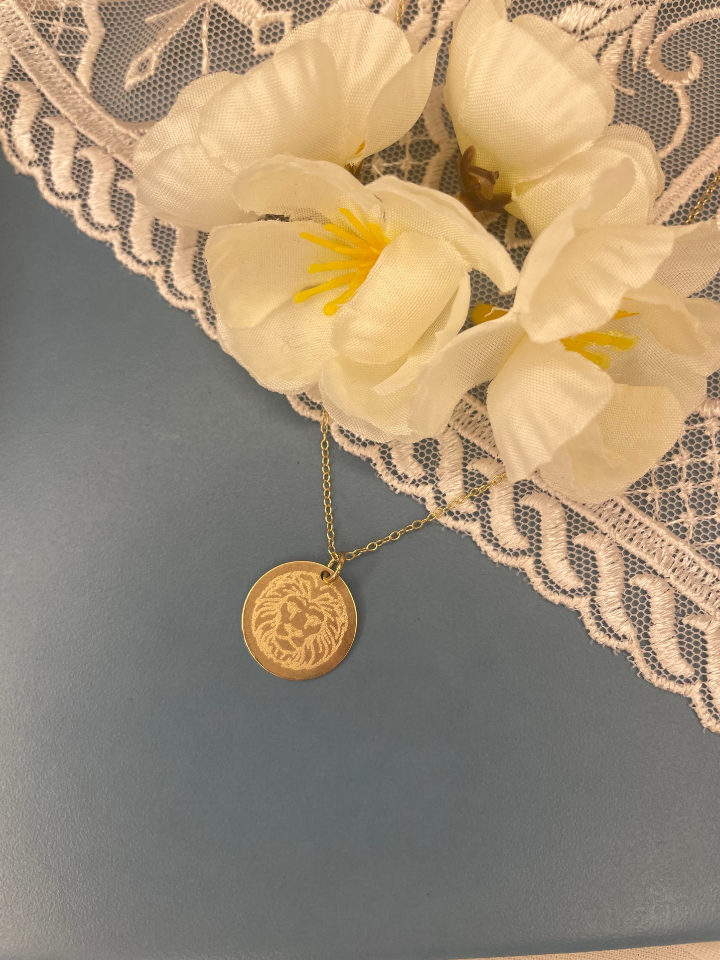 Zodiac Yellow Gold Disc