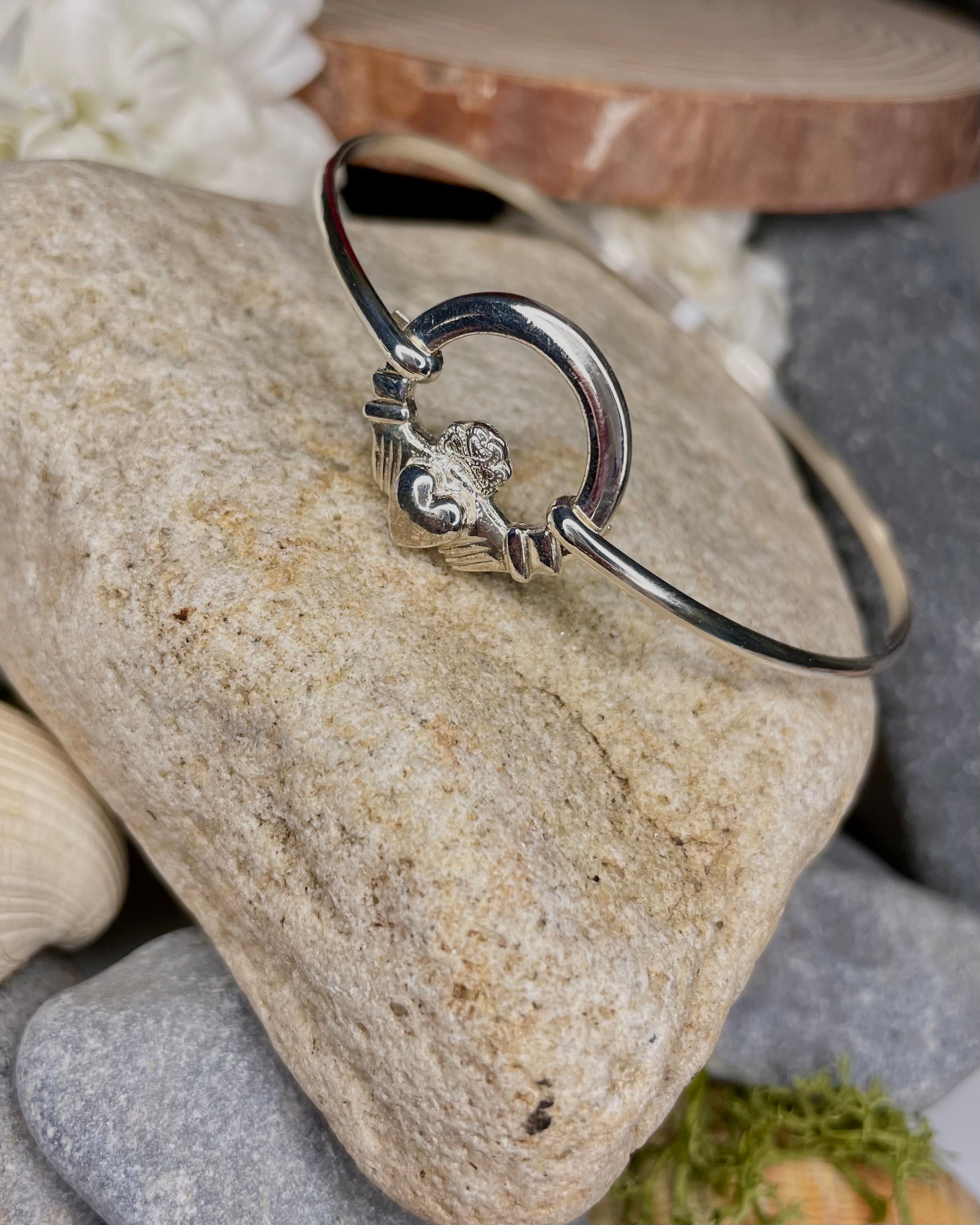 Sterling Silver Claddagh Bangle