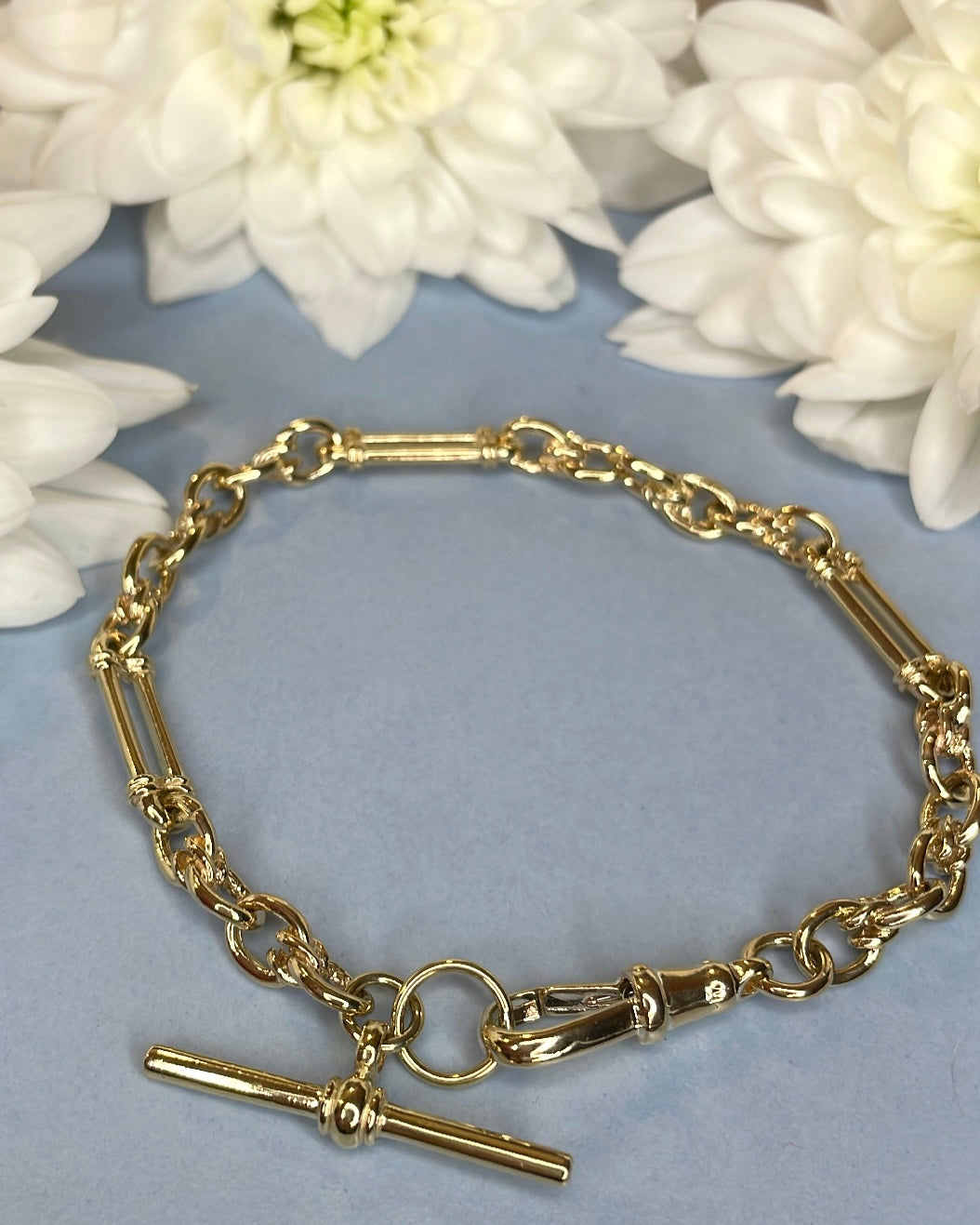 Gold t 2024 bar bracelet