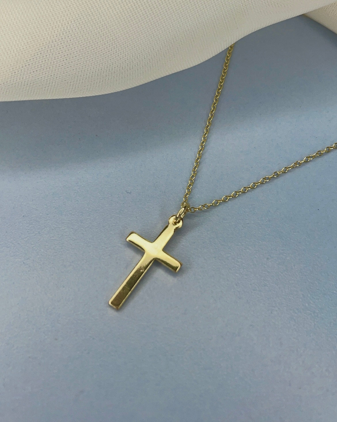 9ct Yellow Gold Simplistic Cross