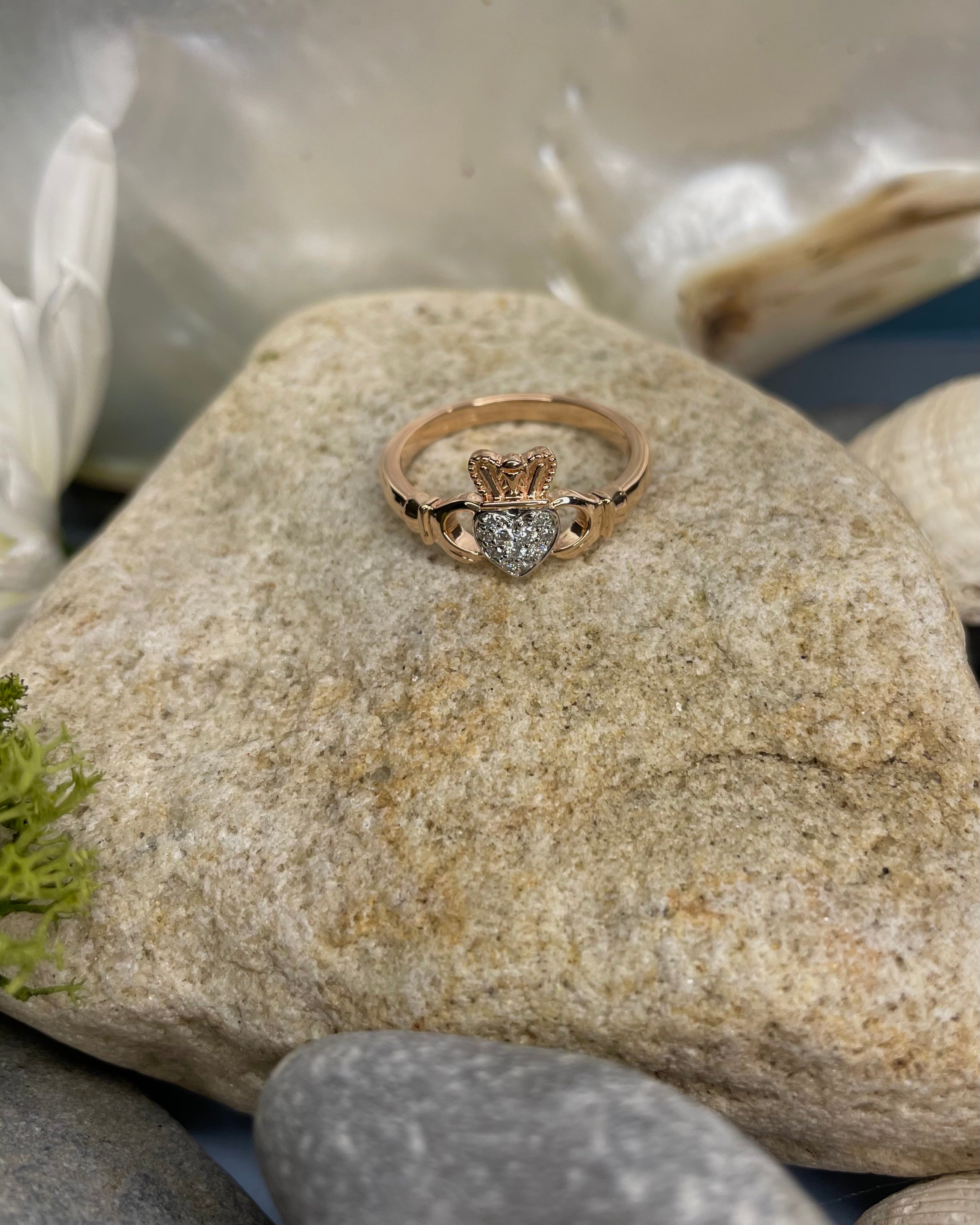Claddagh Pavé Diamond 9ct Rose Gold Ring