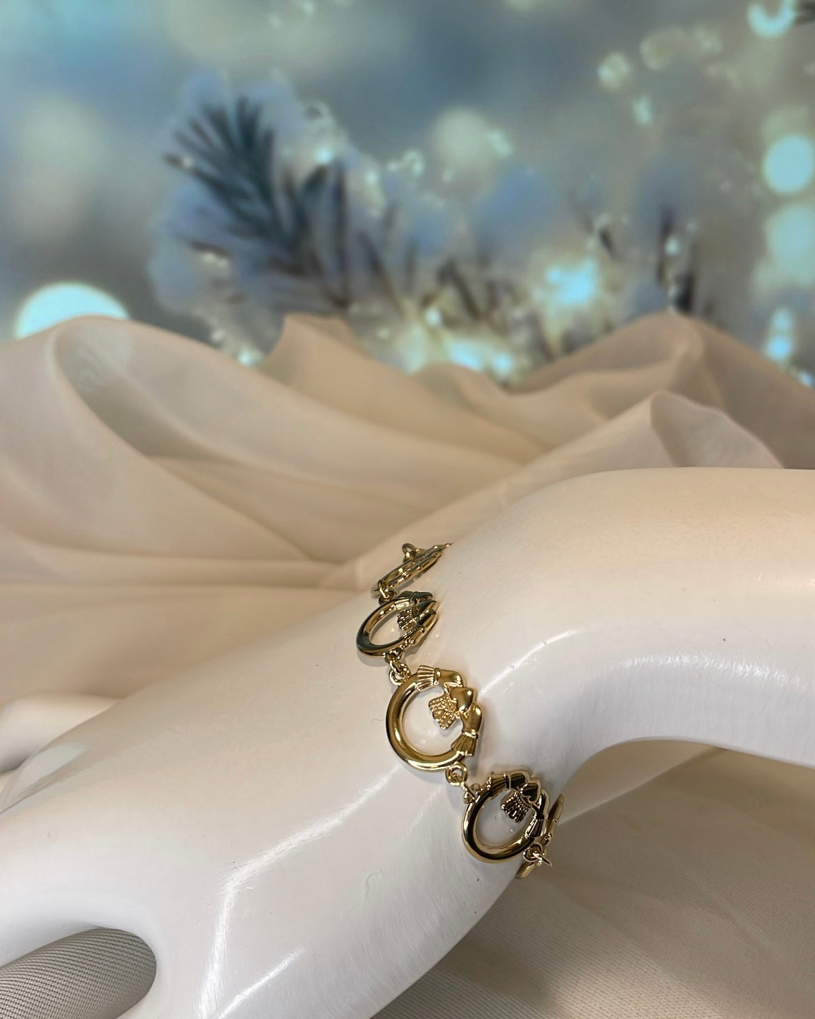 18ct Yellow Gold Plated Claddagh Chain Bracelet