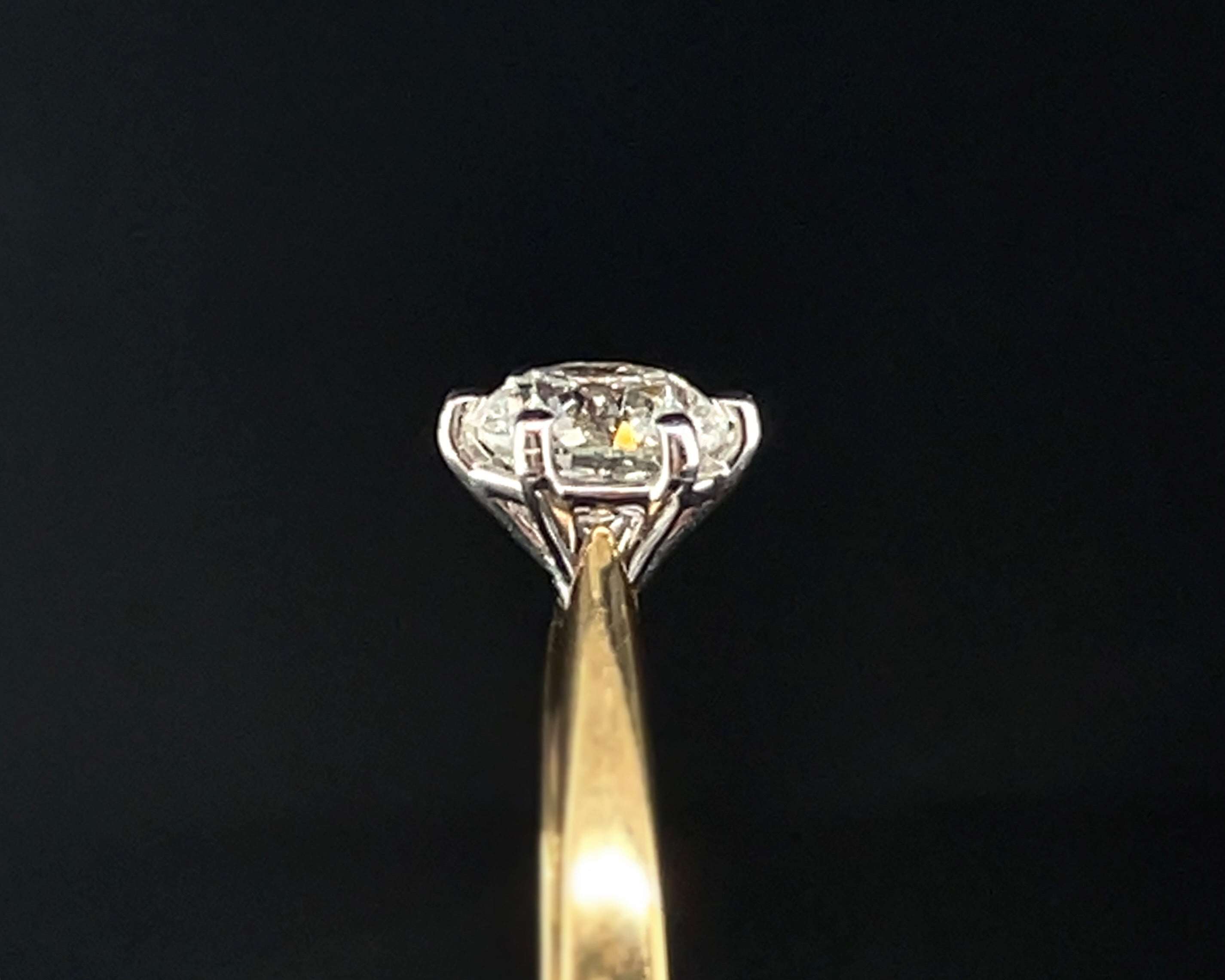 0.70ct Round Brilliant Solitaire Ring in 18ct Yellow Gold with Platinum Setting