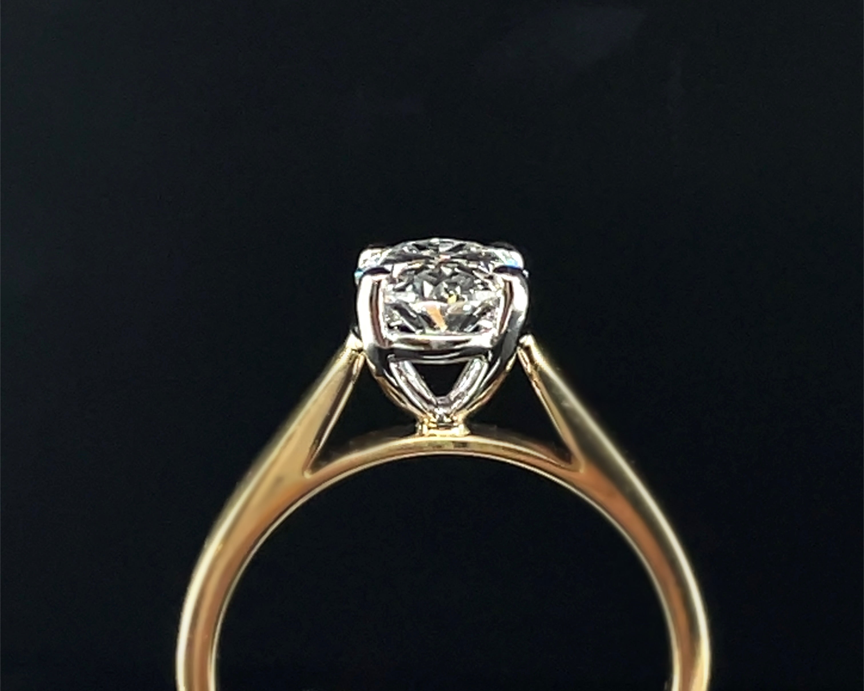 1.60ct Oval Diamond Solitaire Ring in 18ct Yellow Gold
