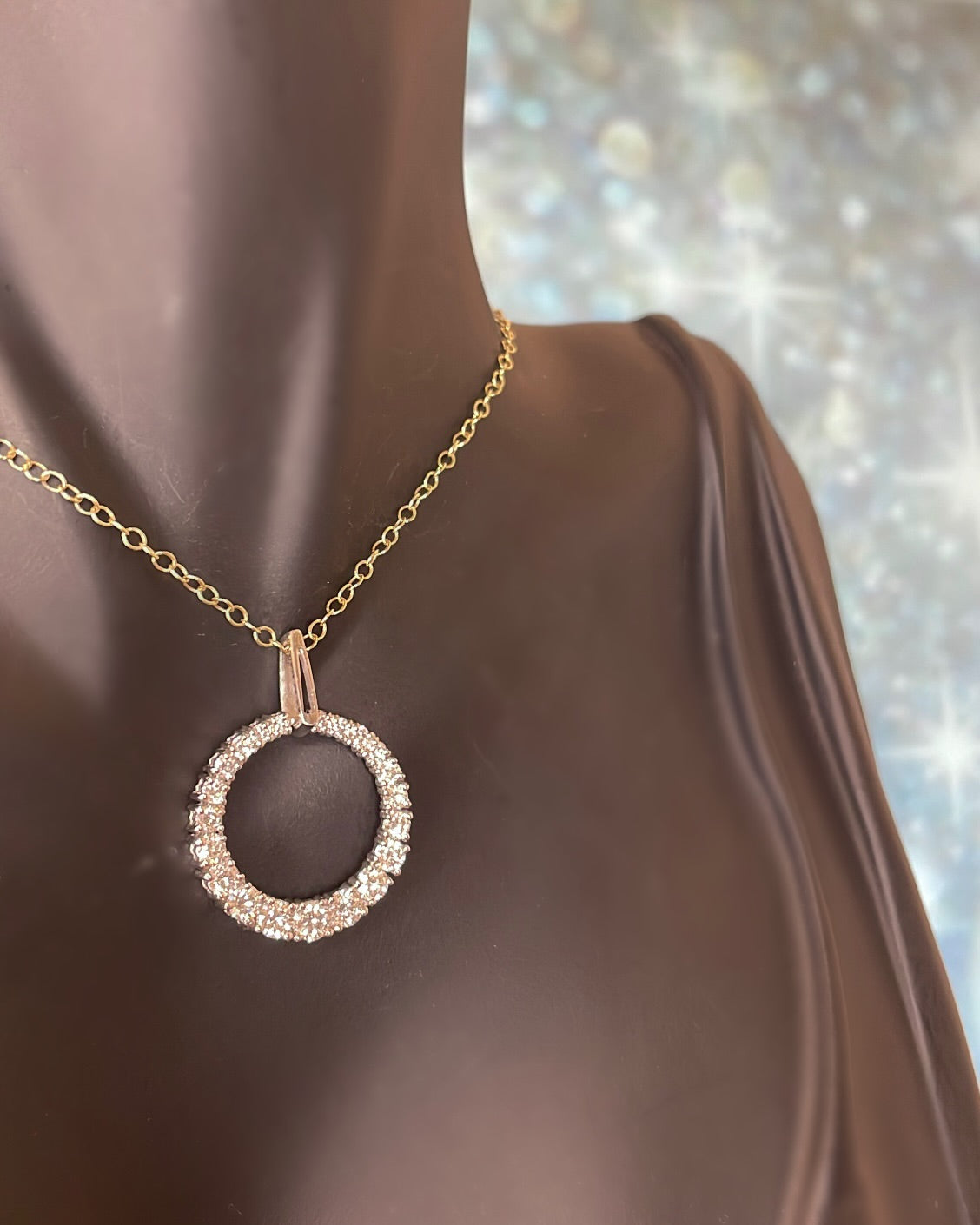 9ct Large Gold Graduated Circle Diamond Pendant