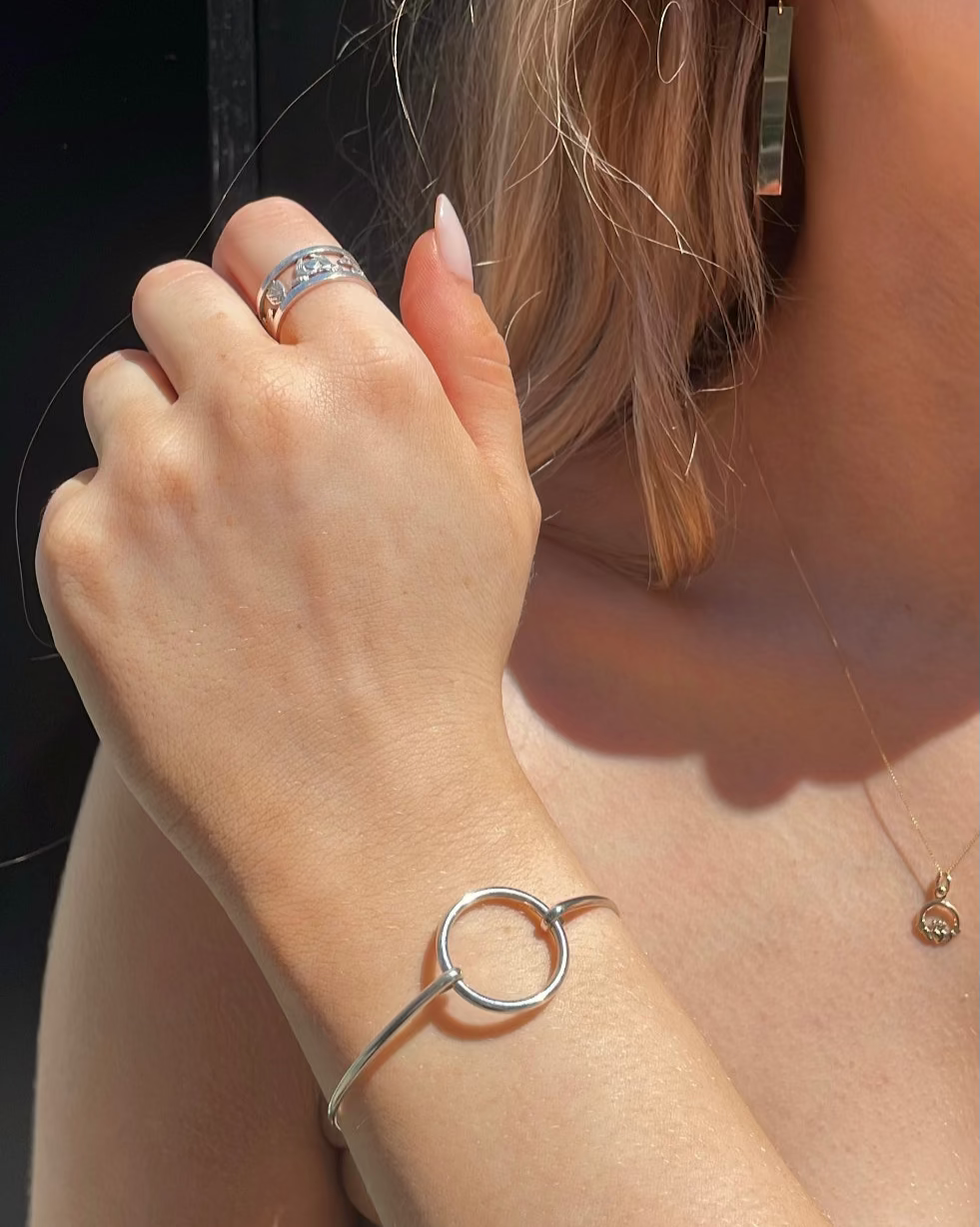 Sterling Silver Circle Bangle