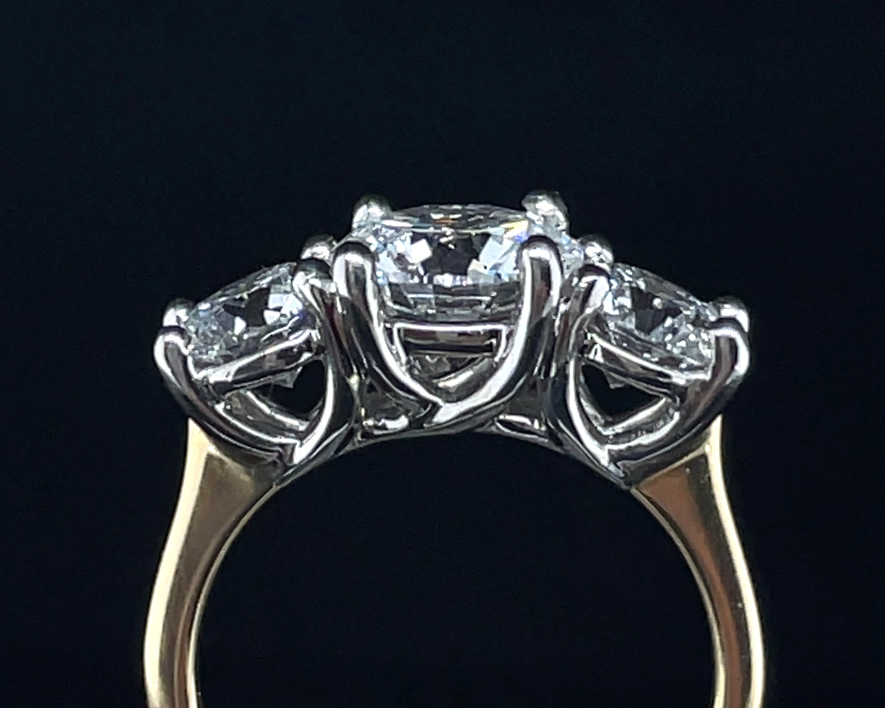 3.5ct Round Brilliant Trilogy Ring with 2ct Centre in 18ct Yellow Gold