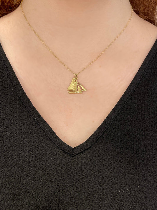 Galway Hooker 9ct Yellow Gold Pendant