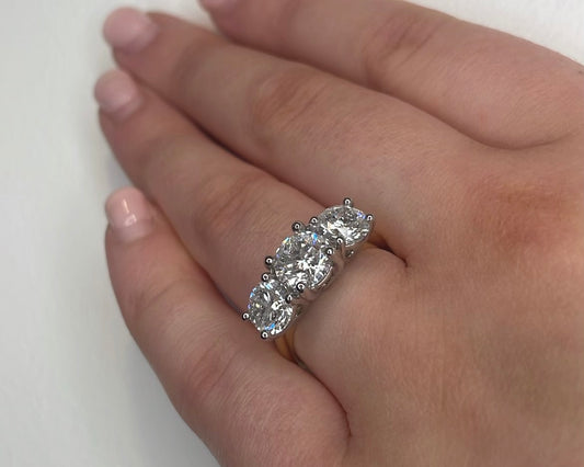 3.5ct Round Brilliant Trilogy Ring in 18ct Yellow Gold
