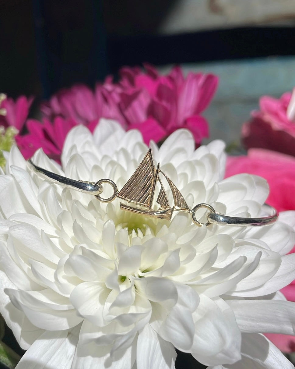 The Mini Galway Hooker Bangle