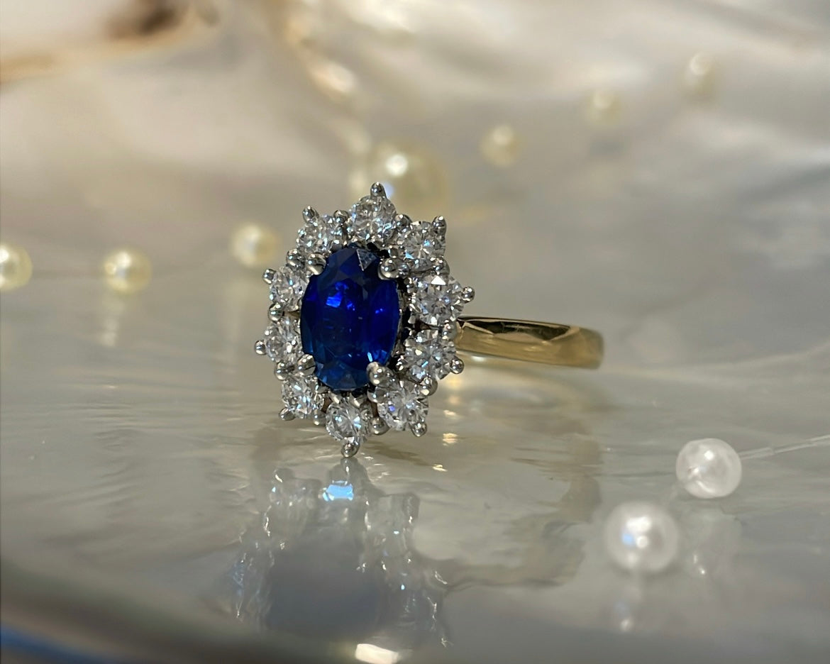 18ct Yellow Gold 1.06ct Sapphire and Diamond Cluster Ring