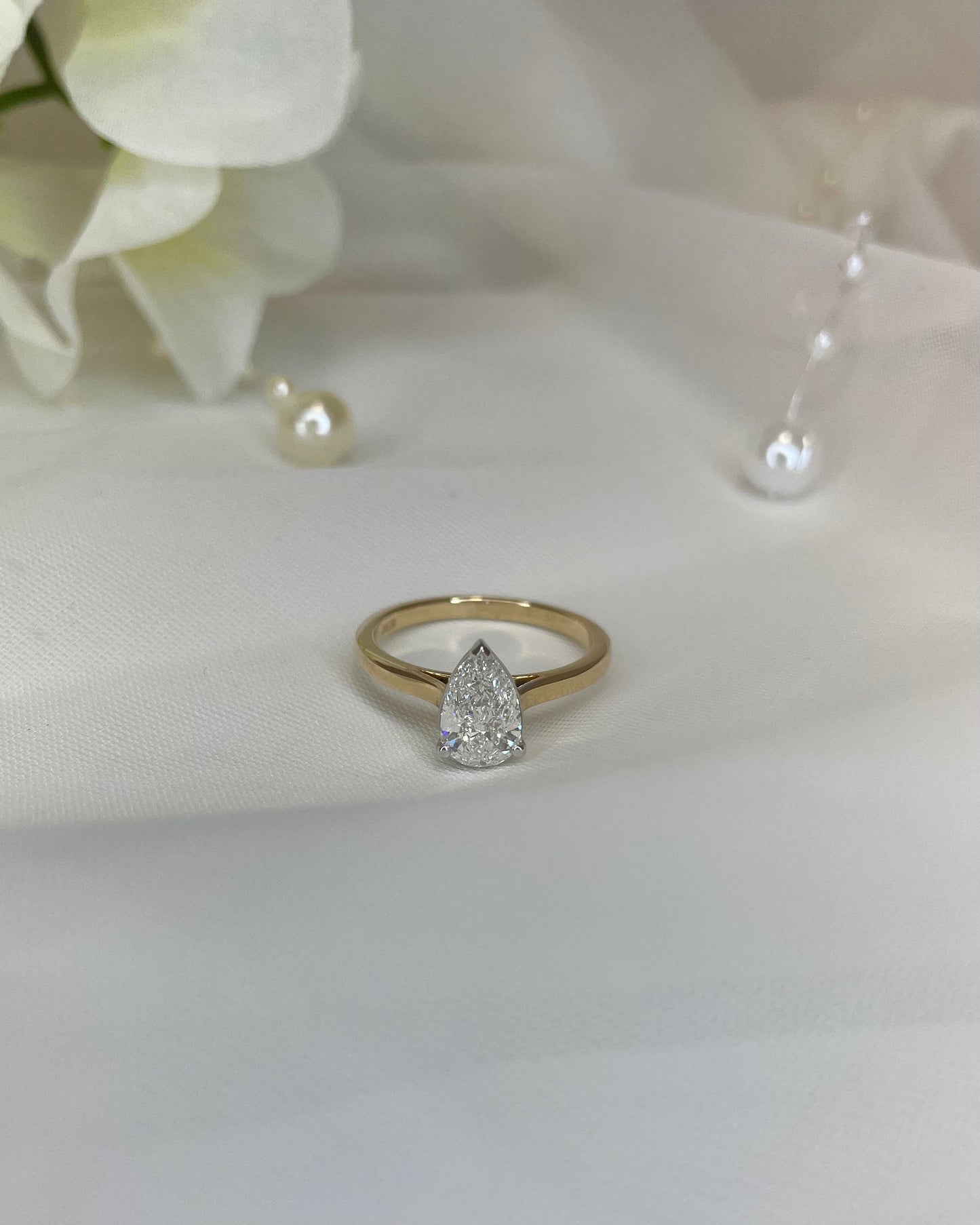 Pear Drop Diamond 18ct Yellow Gold Engagement Ring