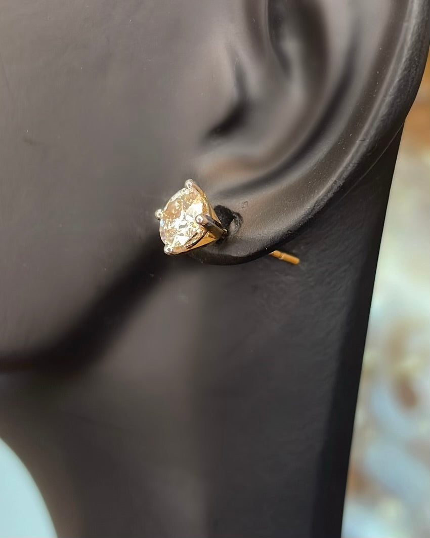 1.40ct Total Round Brilliant Diamond Stud 18ct Yellow Gold Earrings