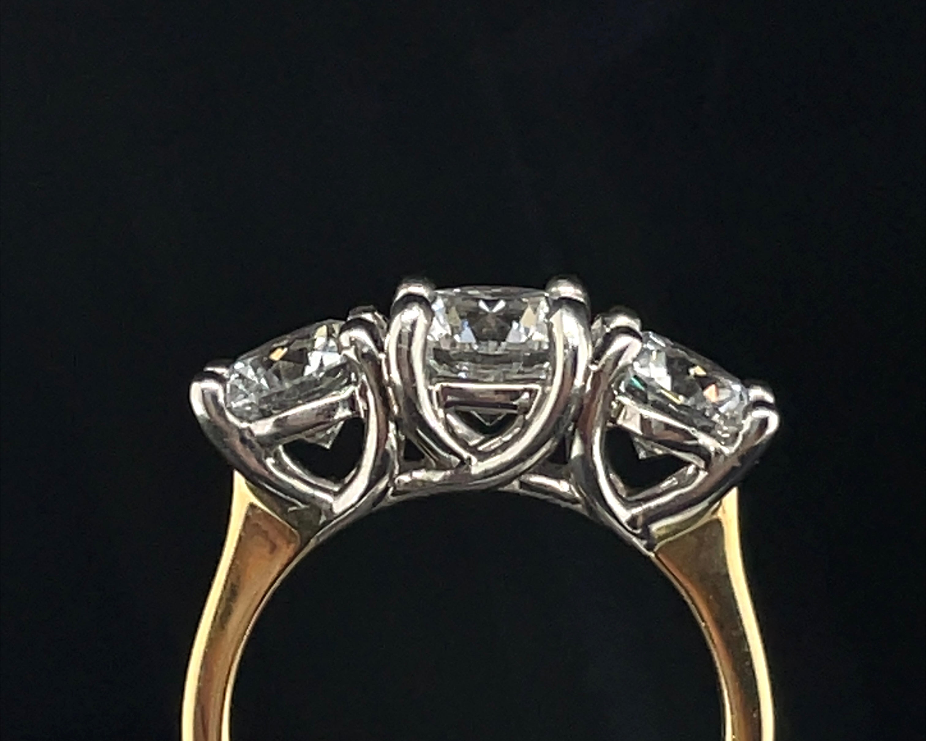 3.5ct Round Brilliant Trilogy Ring in 18ct Yellow Gold