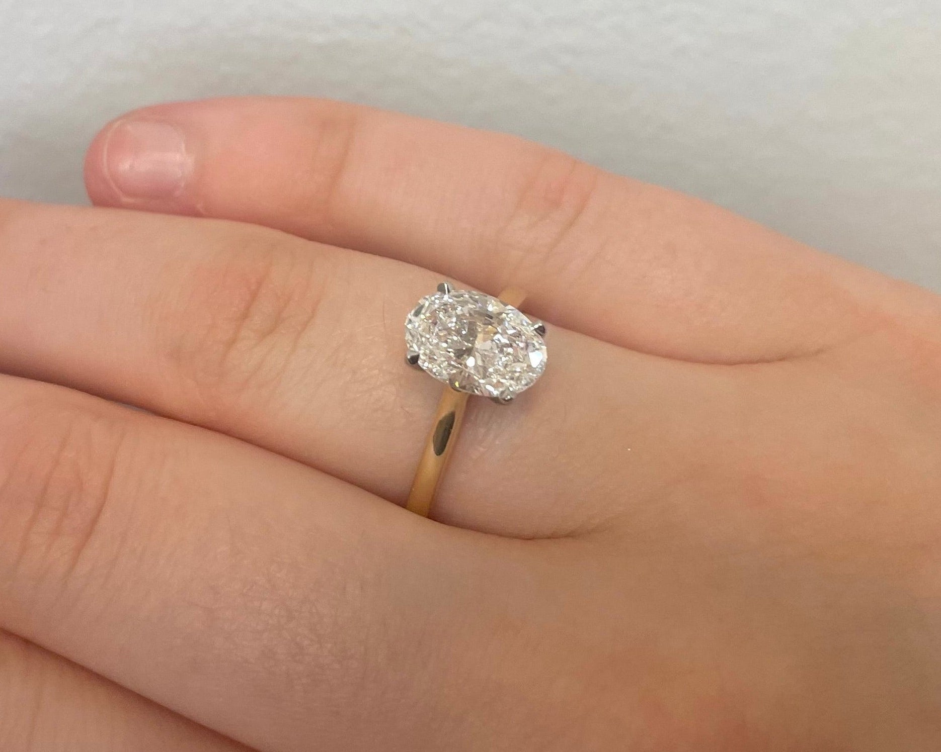 2.0ct Oval solitaire in 18ct Yellow gold