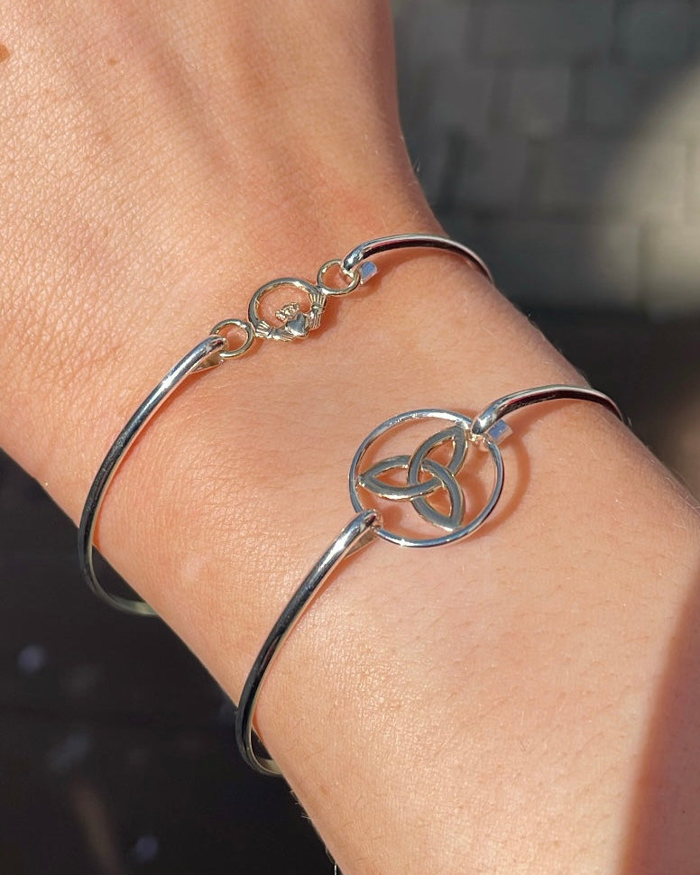 9ct Gold Trinity Knot & Sterling Silver Circle Bangle