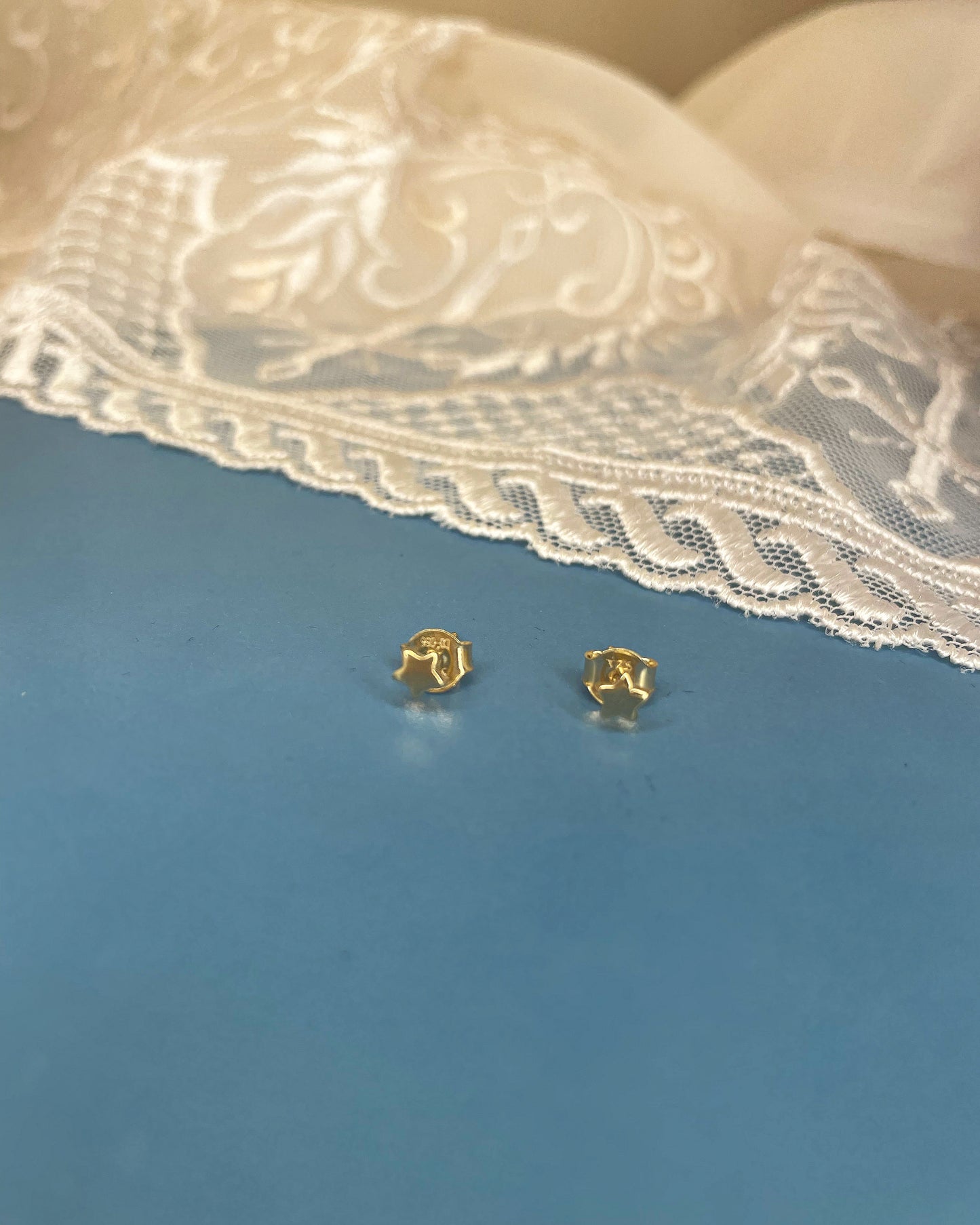 9ct Gold Star Stud Earring