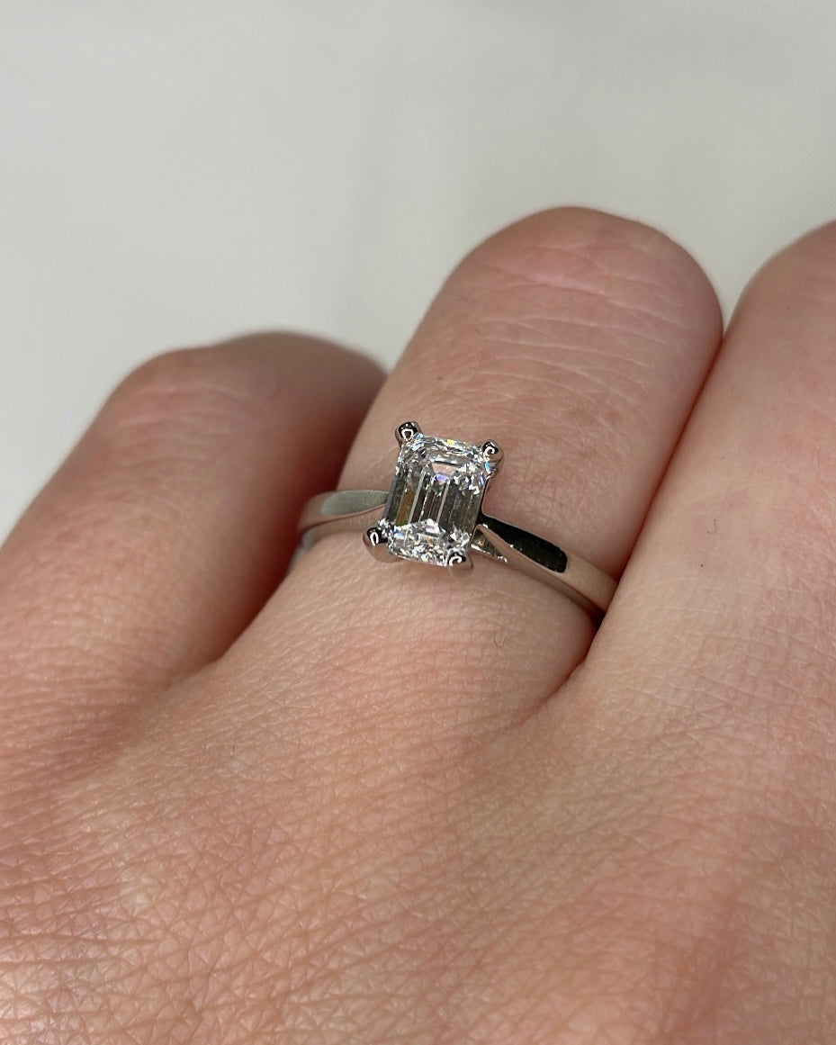 1.04ct Lab Grown Emerald Cut Diamond Solitaire Platinum Engagement Ring
