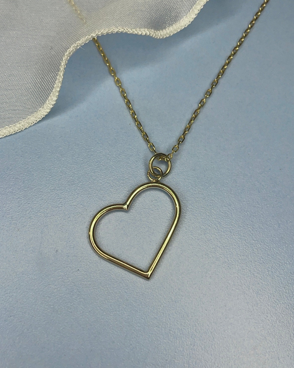 9k Gold Heart Pendant