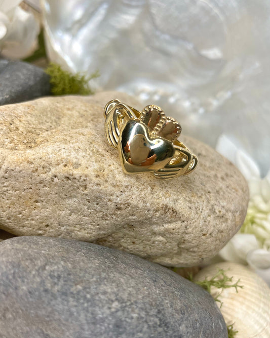 Large Yellow Gold Claddagh Ring