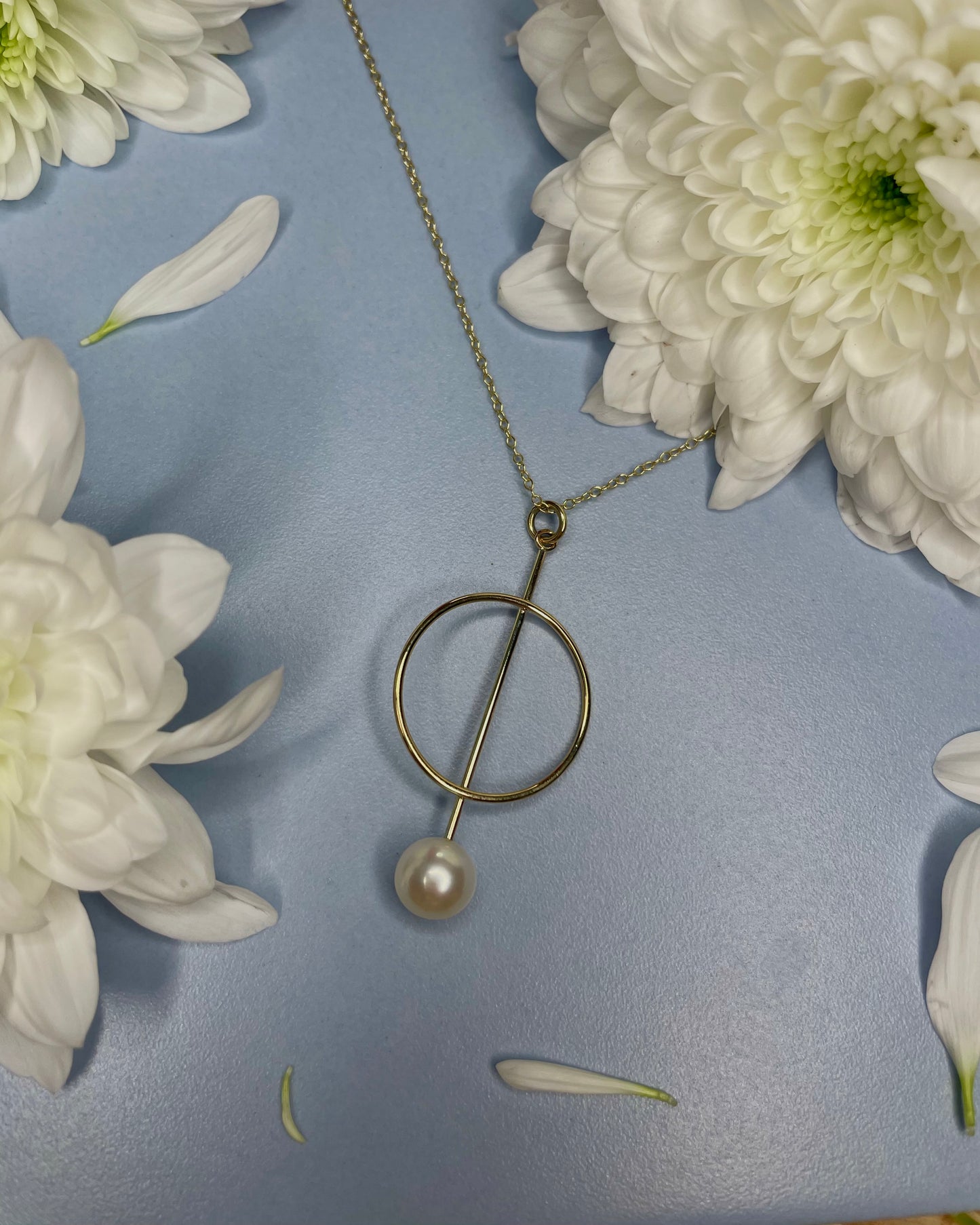 9ct Everlasting Circle Pendant with Pearl