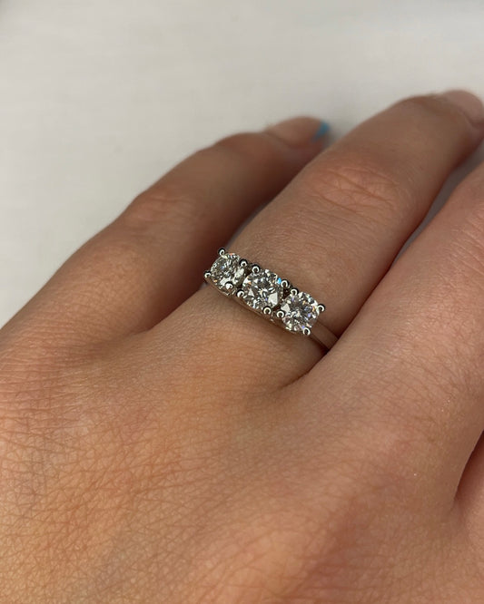 Three Diamond Classical Engagement ring