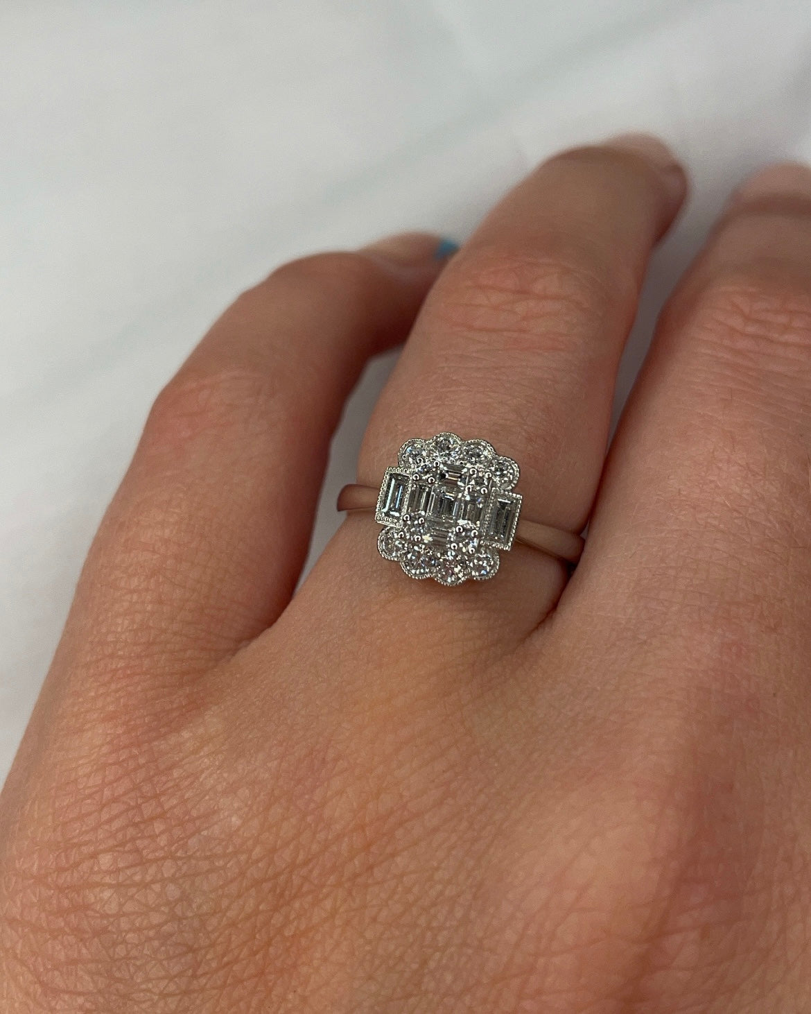 Platinum Vintage Engagement Diamond Ring