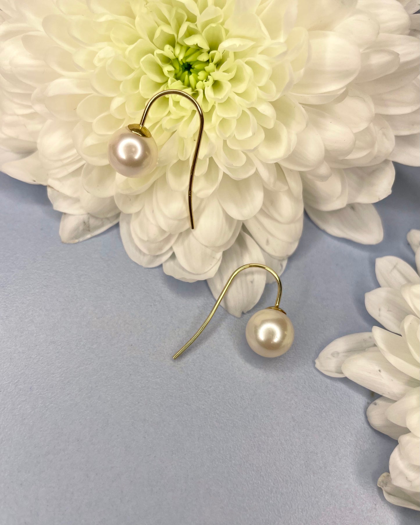 9ct Pearl Earrings Shepherd Hook
