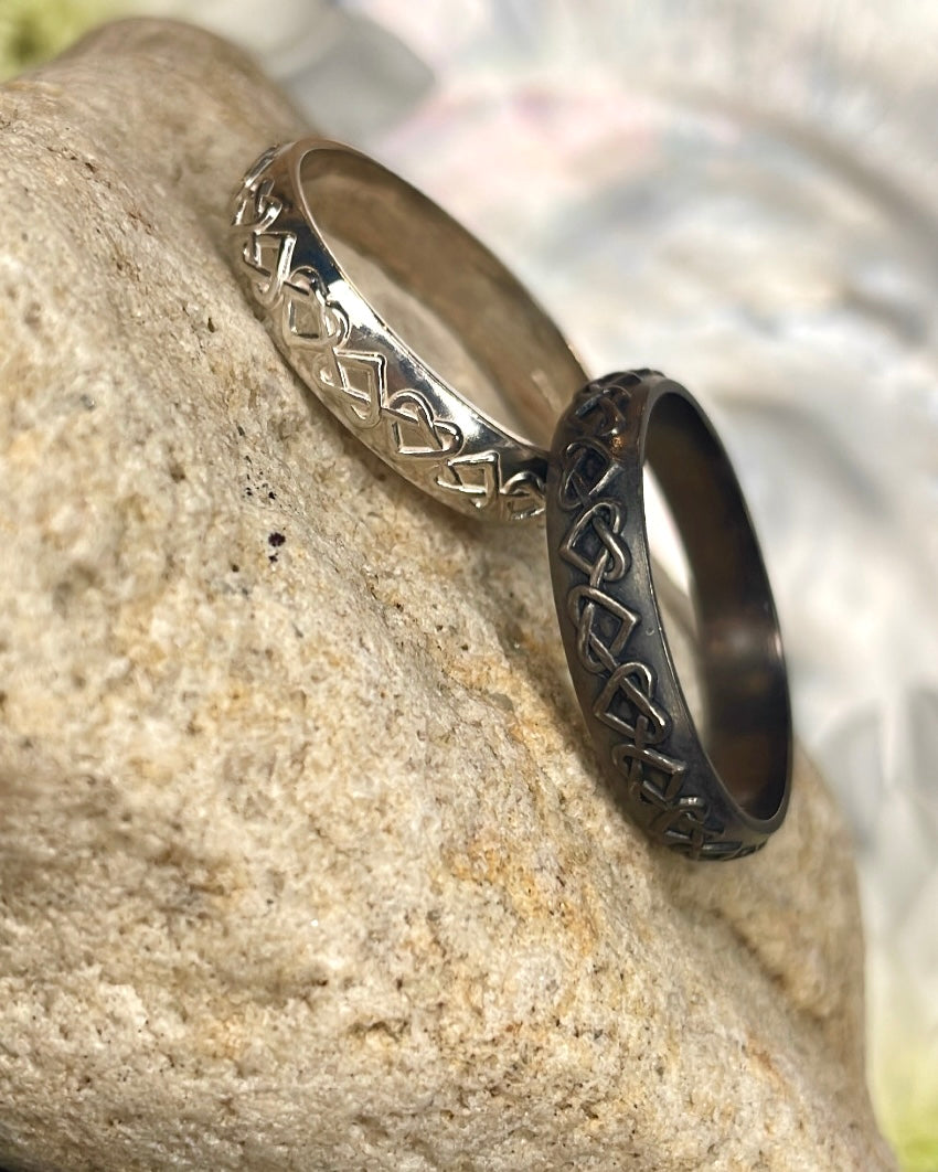 Heart Celtic Knot Black Rhodium Ring
