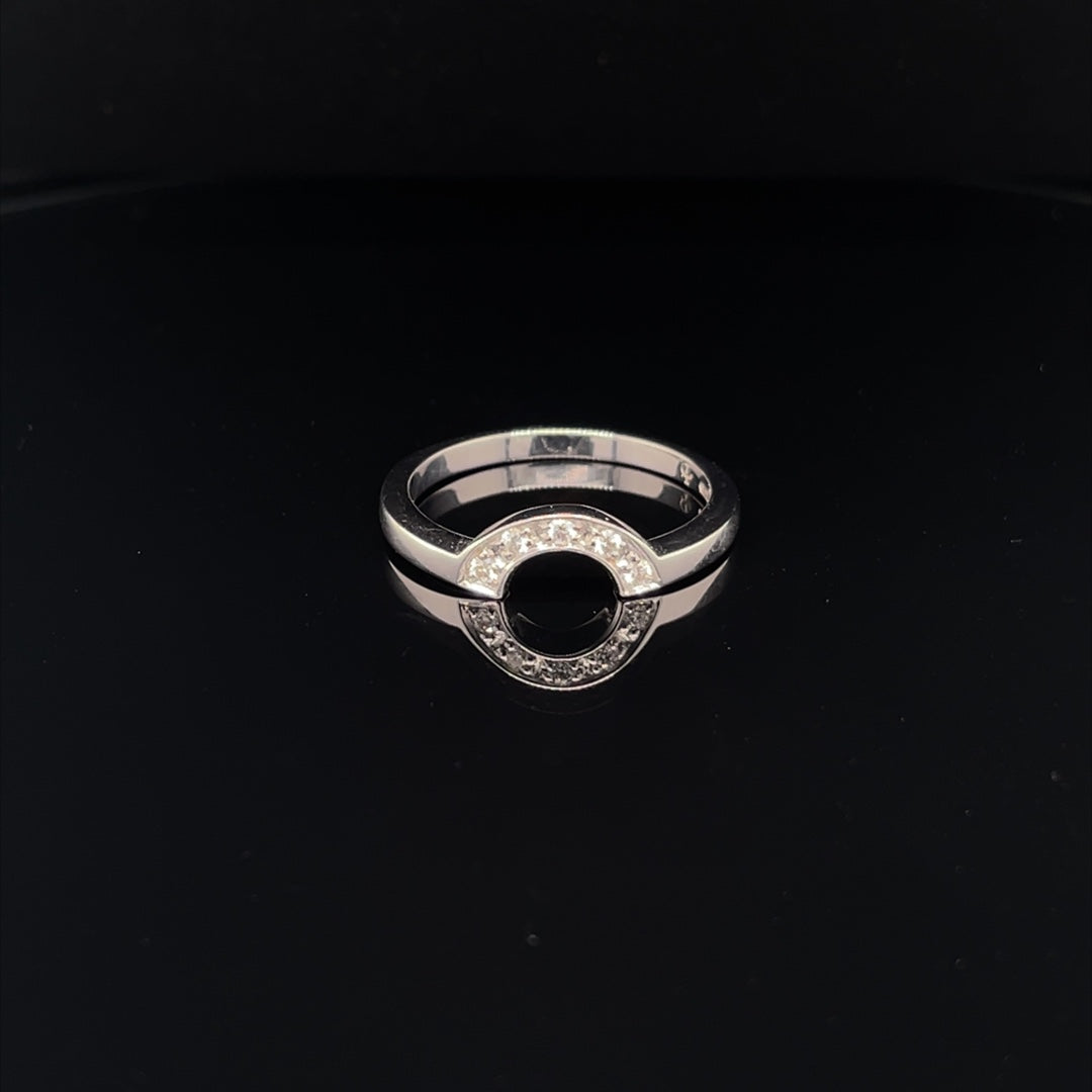 18ct White Horseshoe Diamond Wedding Band