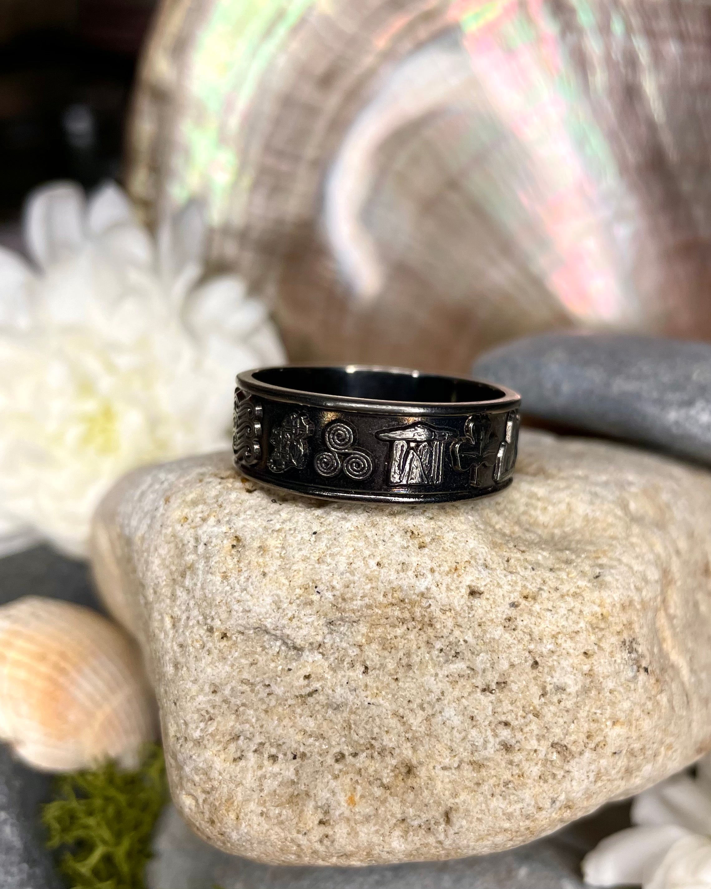Ring of Ireland Black Rhodium