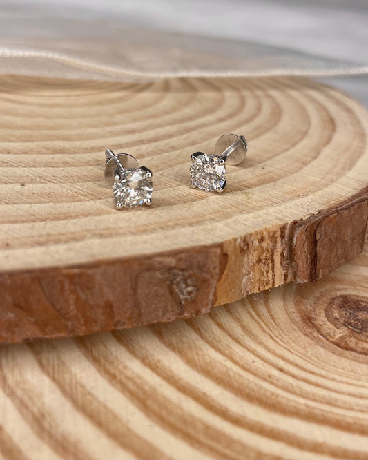 18ct Lab Grown 1.16CTS Diamond Stud Earrings